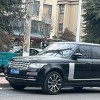 昌都车牌88888”惊现街头，车主身份引热议！
