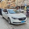 武汉车牌中的明星：靓号车牌闪耀街头