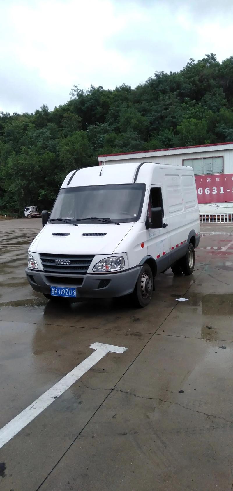 88888车牌号笑翻天,网友:这车主是不是把彩票号码打错了?”
