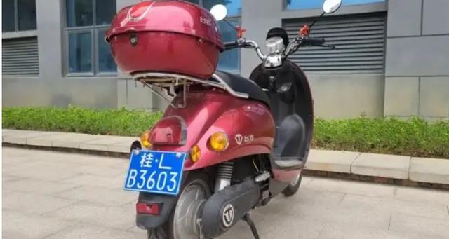 惊!电瓶车牌照竟成造假重灾区,车主们如何辨别真伪?