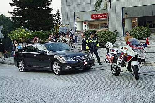 神秘车牌fset566图三曝光:网友直言拿走不谢
