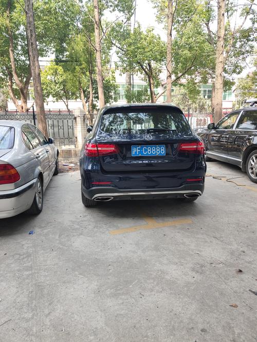 峡山金苑阿三车牌引发热议,网友:车牌背后的故事引人遐想