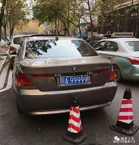 海丰车牌靓号，一挂即火，财富增值利器，错过等一年！”