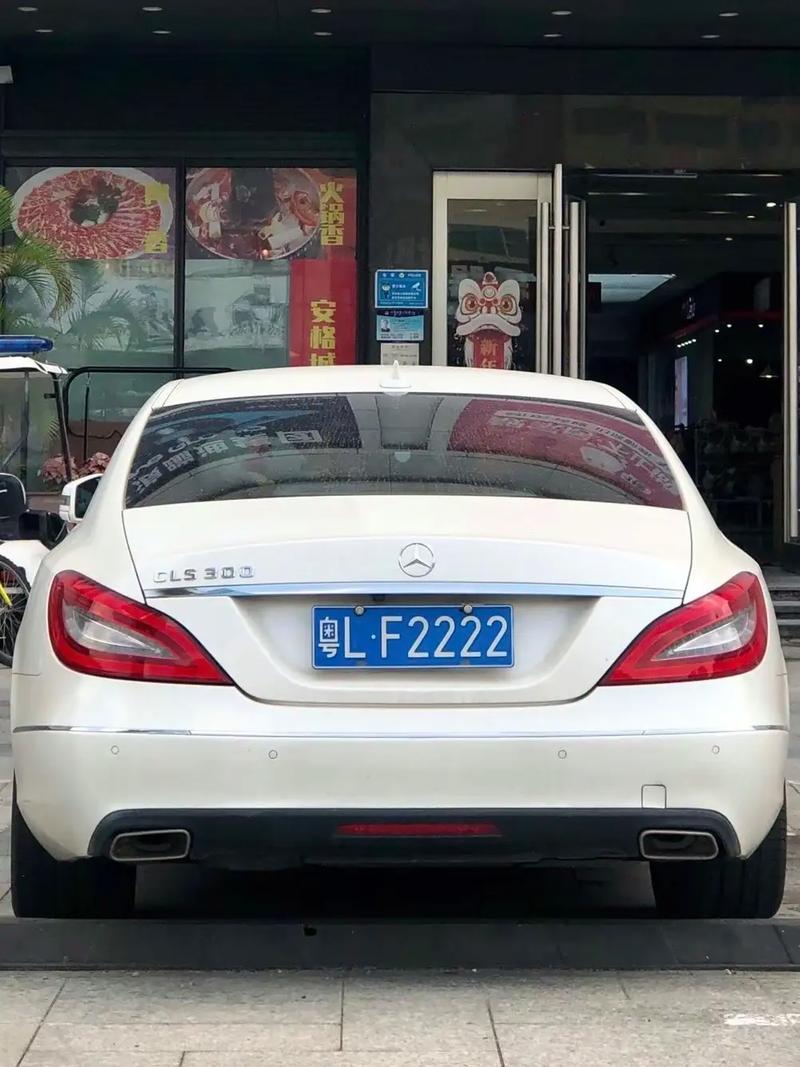 揭阳独家!车牌靓号粤V88888”震撼出售,错过再无!”