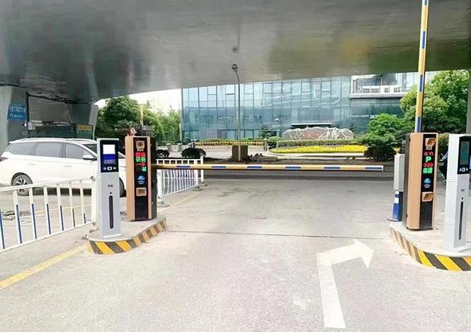 淮安车牌识别系统升级,智能交通管理再上新台阶!