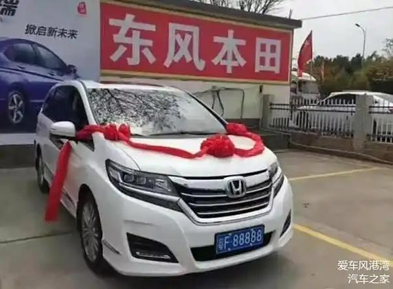 泉州车牌靓号拍卖火爆，百万豪车车主争相竞拍！
