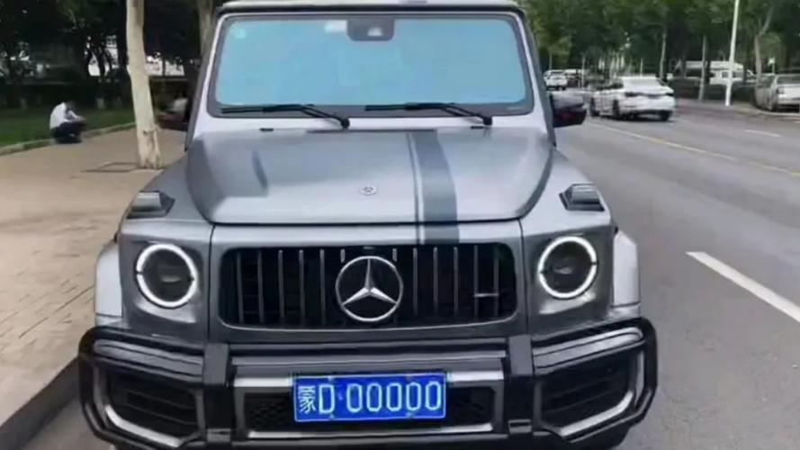 湖南车牌0000”亮相,车界热议:史上最靓号车牌诞生!