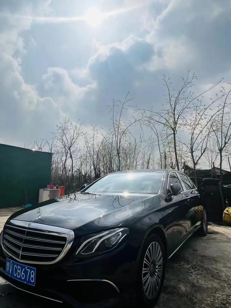 车牌中的艺术品:靓号车牌俱乐部里的故事与梦想