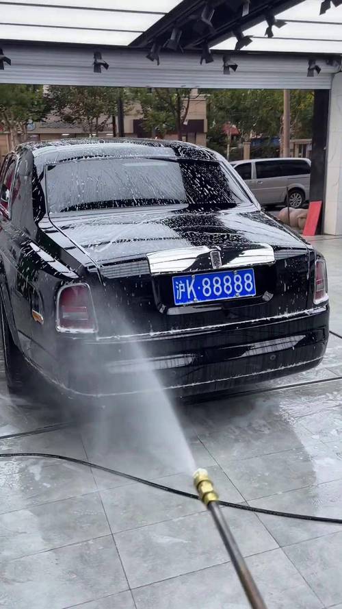 沪A88888,车牌号背后的热门故事!