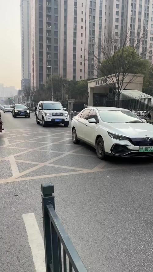 开封车牌号价格:热门号码价值几何?