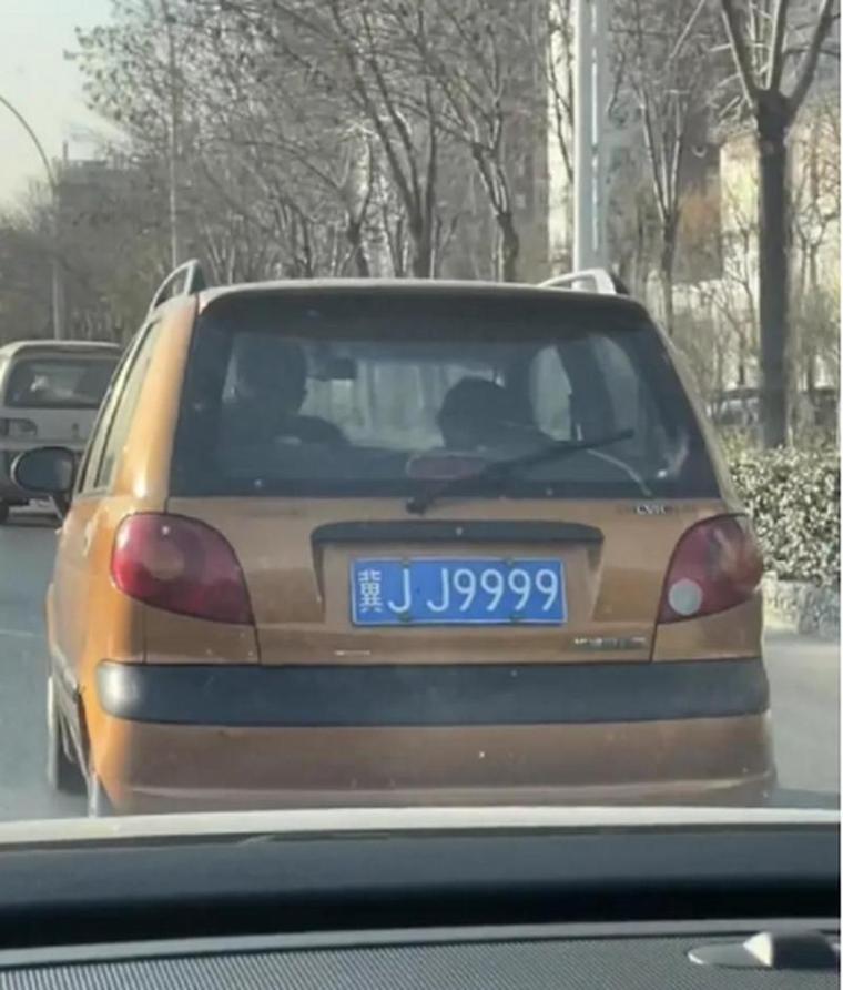 临沂车牌靓号777,百万珍藏,火热出手中!”