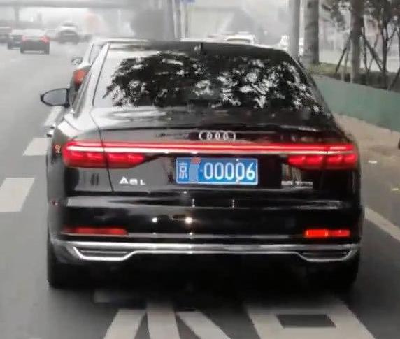 京A黑色车牌:身份与地位的象征,其背后的秘密!