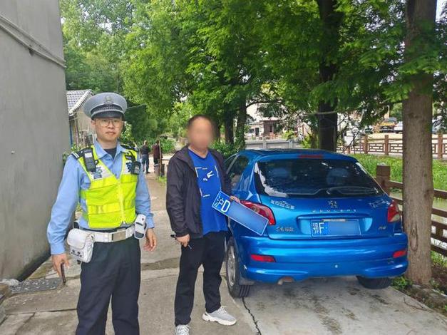 宜昌出租车车牌价创新高,一牌难求引关注