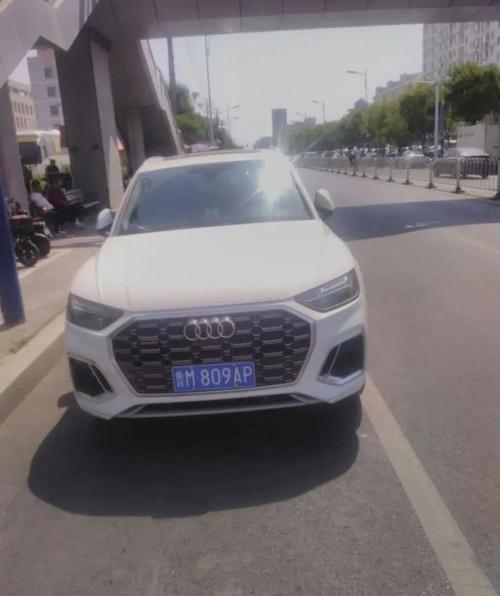 滨州车牌公户抢眼!靓号车牌引爆车市热潮