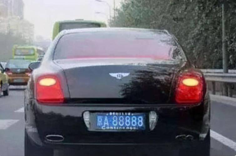 温州88888车牌:车牌中的黄金号码,引发热议!