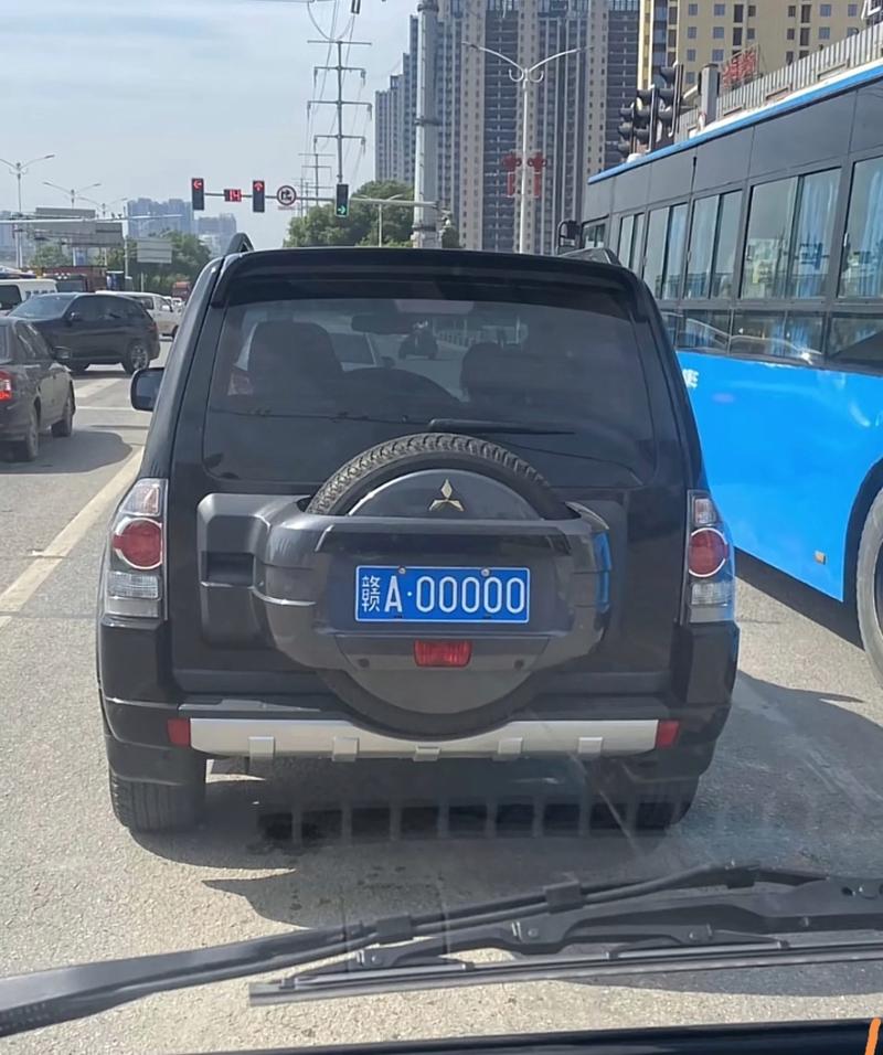 江西多地车牌号火出圈,车主纷纷晒出家乡车牌,哪个城市车牌最抢眼?