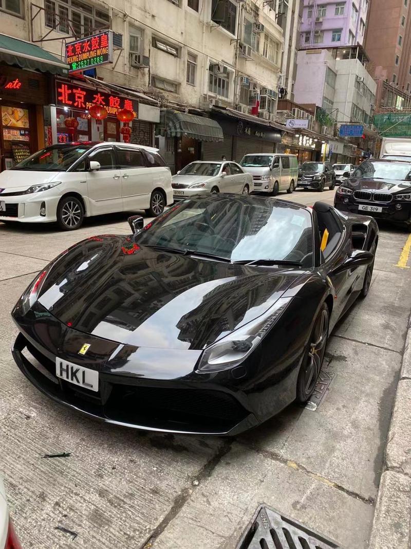 香港特色车牌:HK开头的车牌背后故事