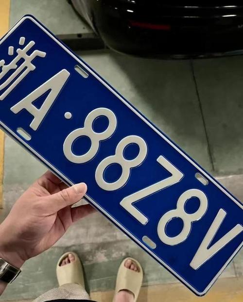 杭州靓号车牌黄牛现踪,车牌争夺战再起波澜