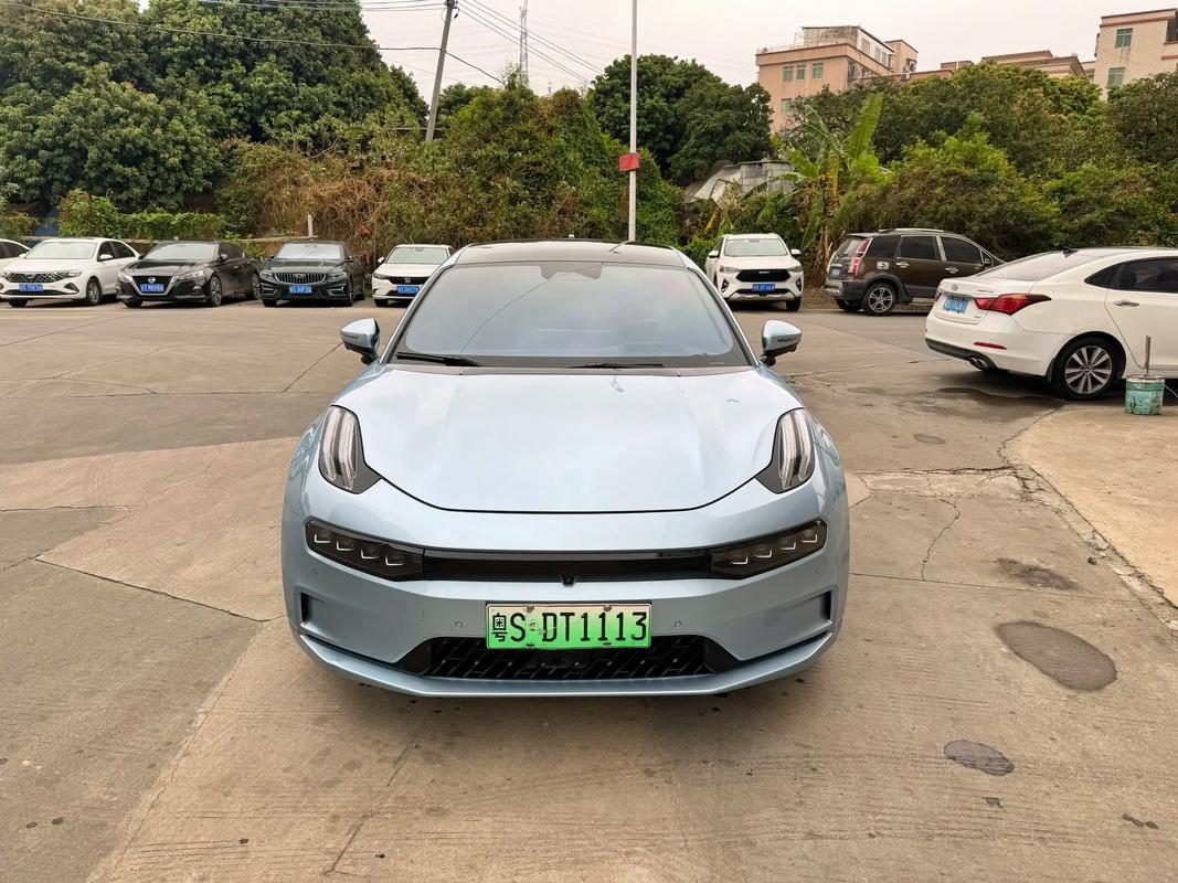 粤S深圳:见证时代变迁的汽车名片
