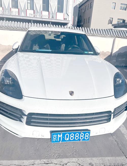 宁夏中卫车牌靓号吉祥如意”,车主喜提百万豪车!