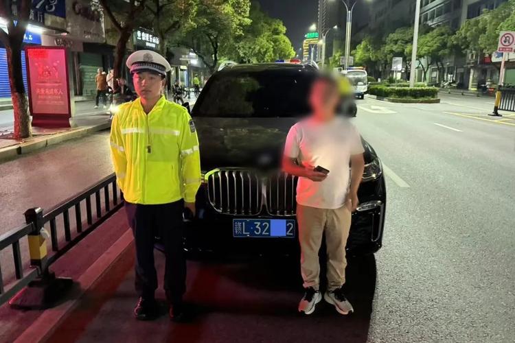 江西鹰潭车牌靓号赣L00000”横空出世,一牌难求!
