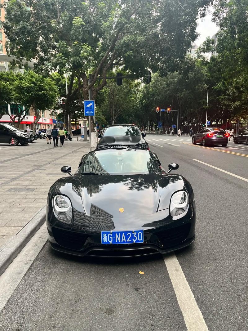浙江车牌靓号价格:谁才是车界富豪?