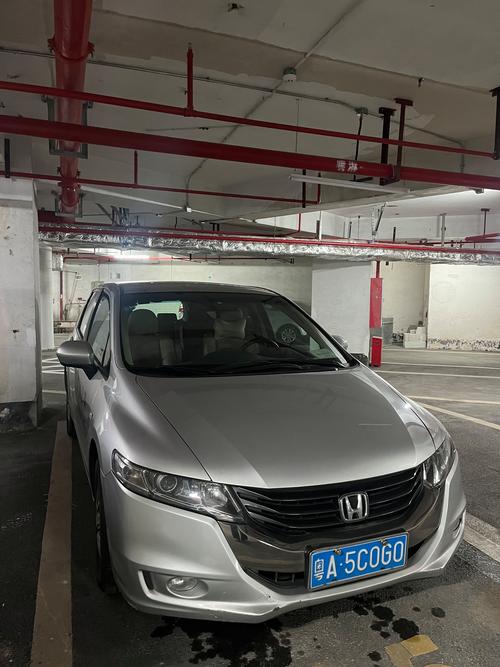 奥德赛靓号车牌邂逅,车牌号码成热议焦点!