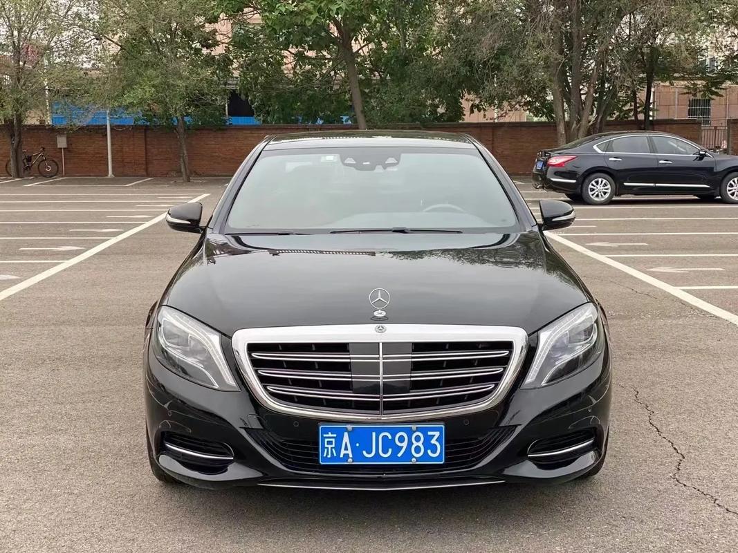 奔驰S级尊享,车牌靓号助力奢华出行